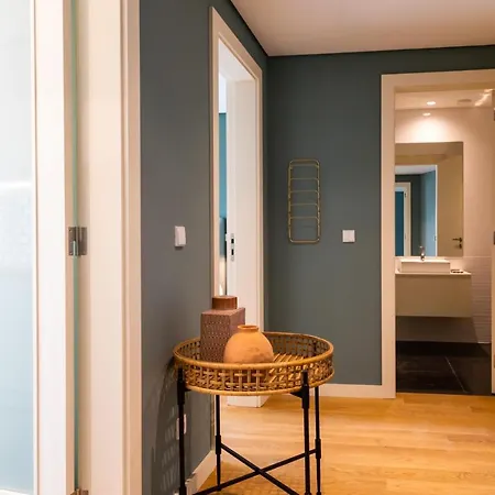 Viva Size Flats Clerigos Apartment Porto Exterior photo