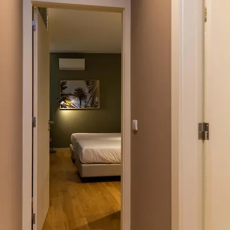 Viva Size Flats Clerigos Apartment Porto Exterior photo